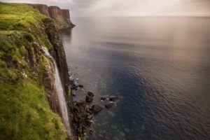 Isle of Skye in Schottland mit Wasserfall
